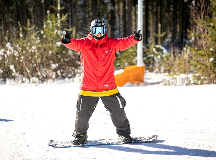 Instruktor základů snowboardingu